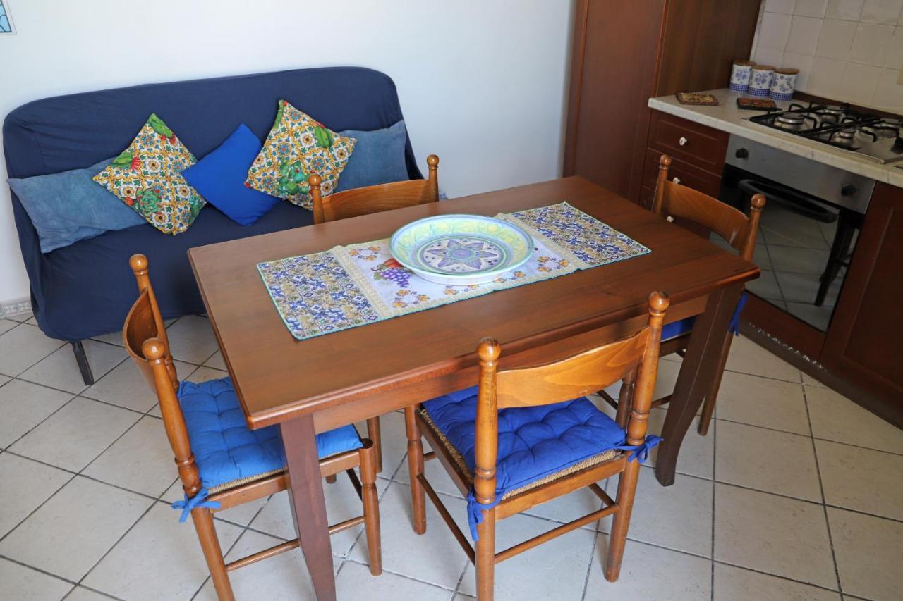 Casa Vacanze Lorenzo Villa Malfa  Ngoại thất bức ảnh