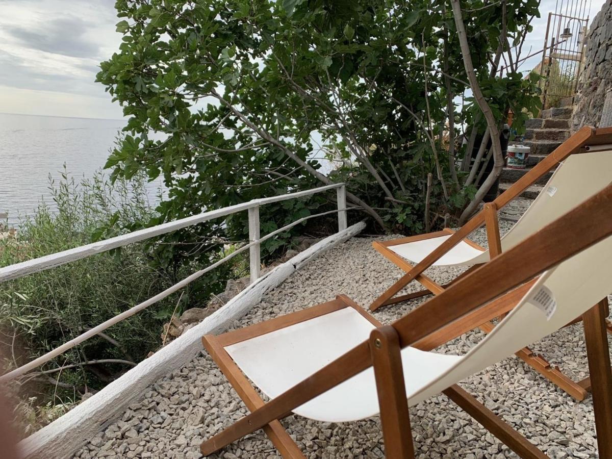 Casa Vacanze Lorenzo Villa Malfa  Ngoại thất bức ảnh
