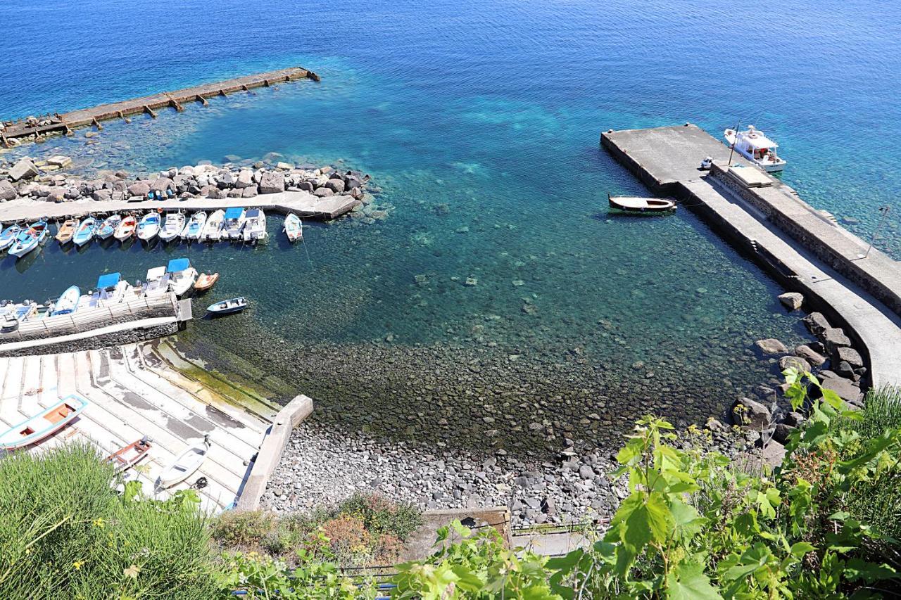 Casa Vacanze Lorenzo Villa Malfa  Ngoại thất bức ảnh