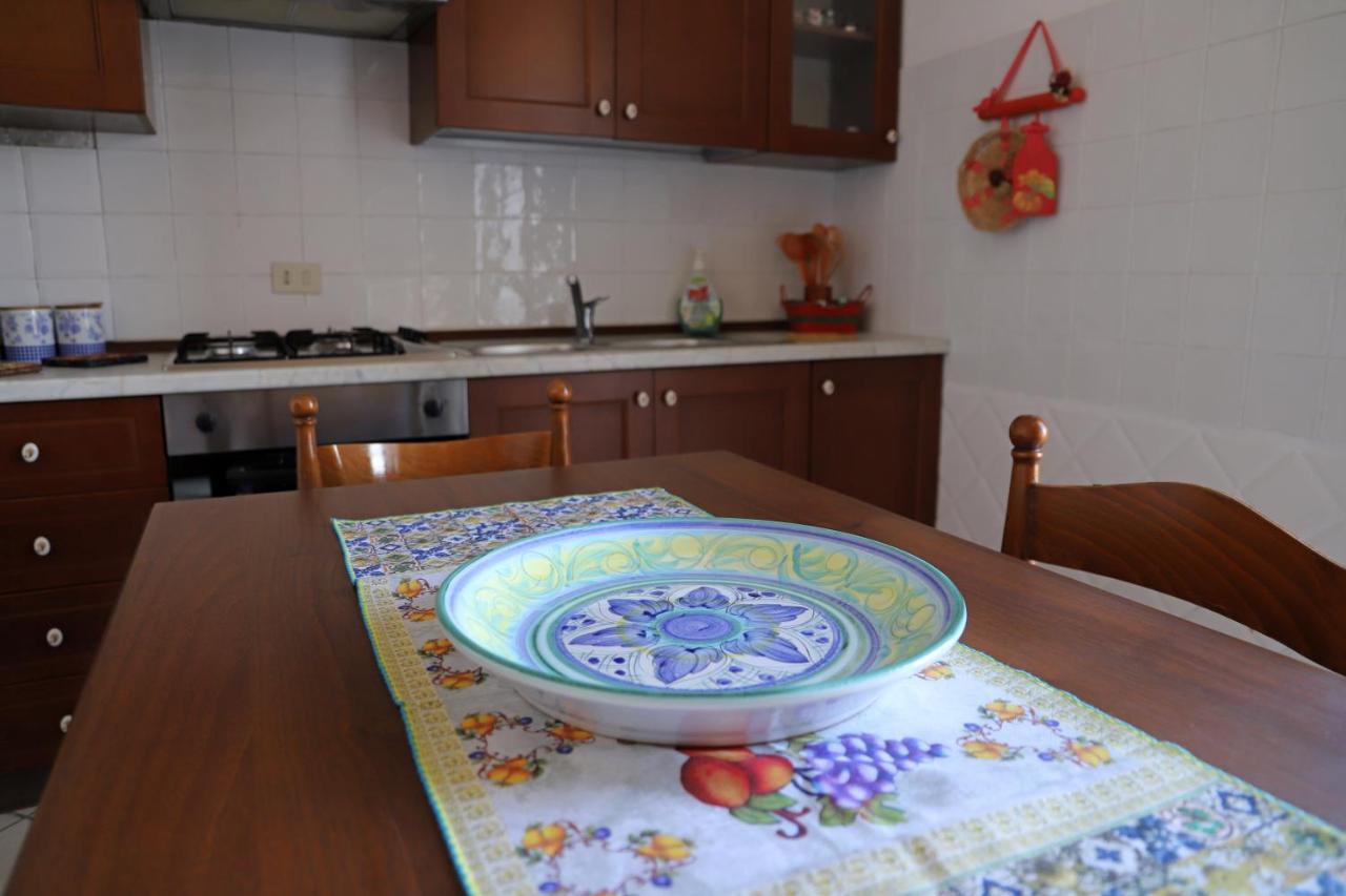 Casa Vacanze Lorenzo Villa Malfa  Ngoại thất bức ảnh