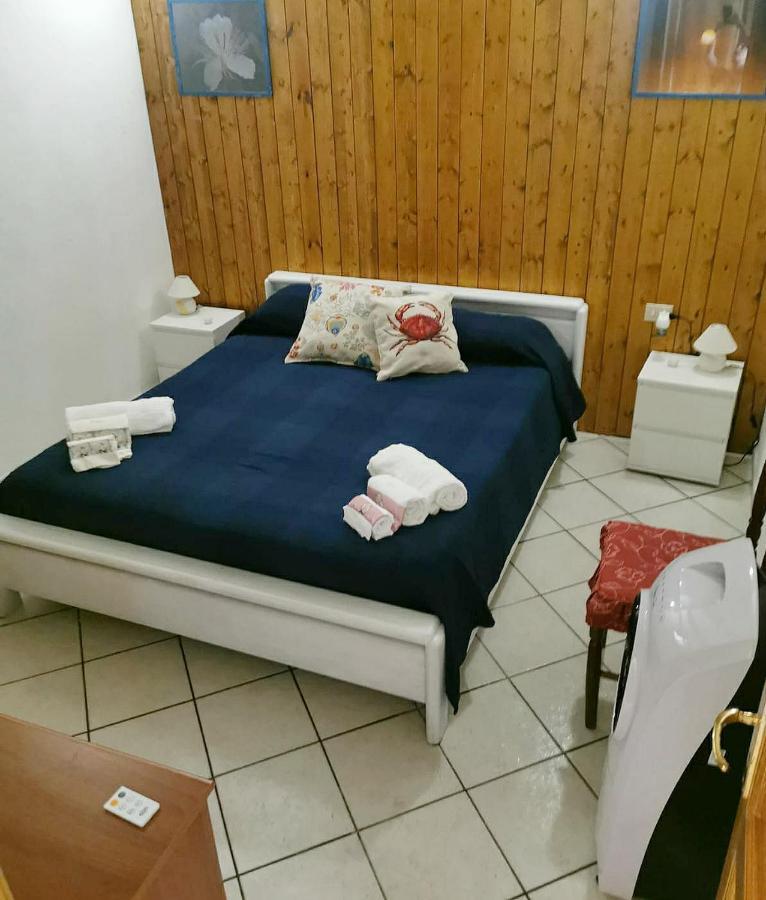 Casa Vacanze Lorenzo Villa Malfa  Ngoại thất bức ảnh